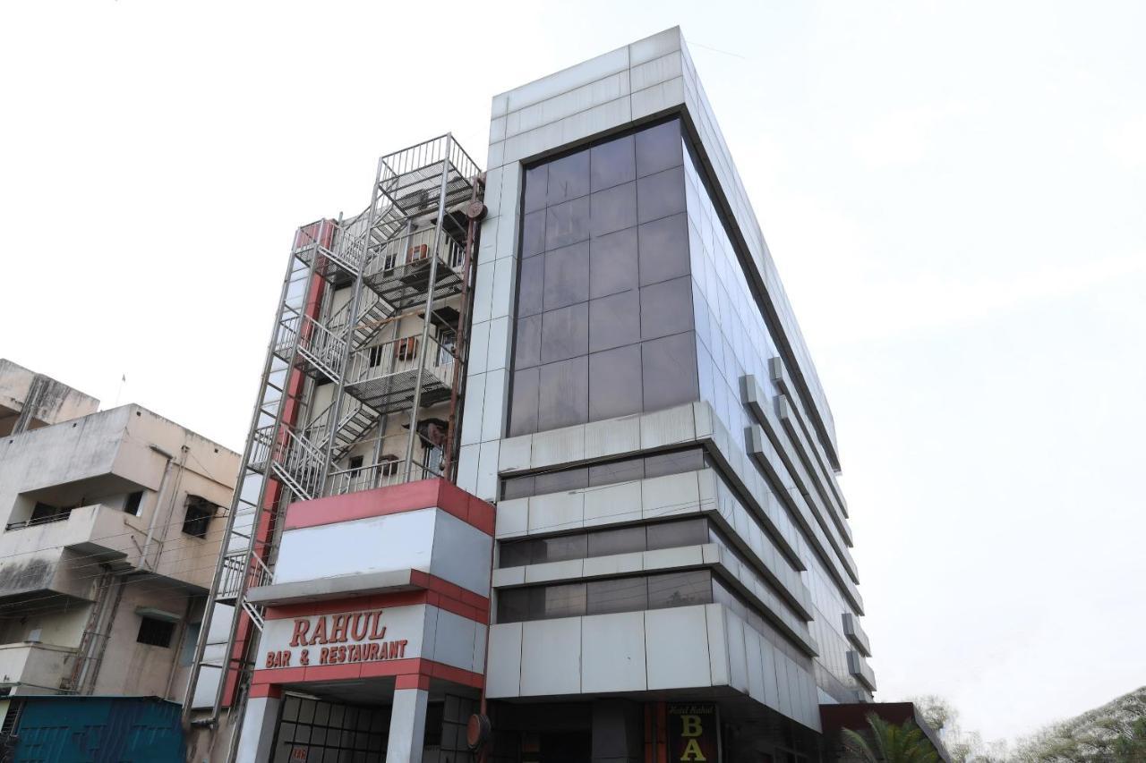 Oyo Flagship 77764 Hotel Rahul Ganeshpeth Colony Наґпур Екстер'єр фото